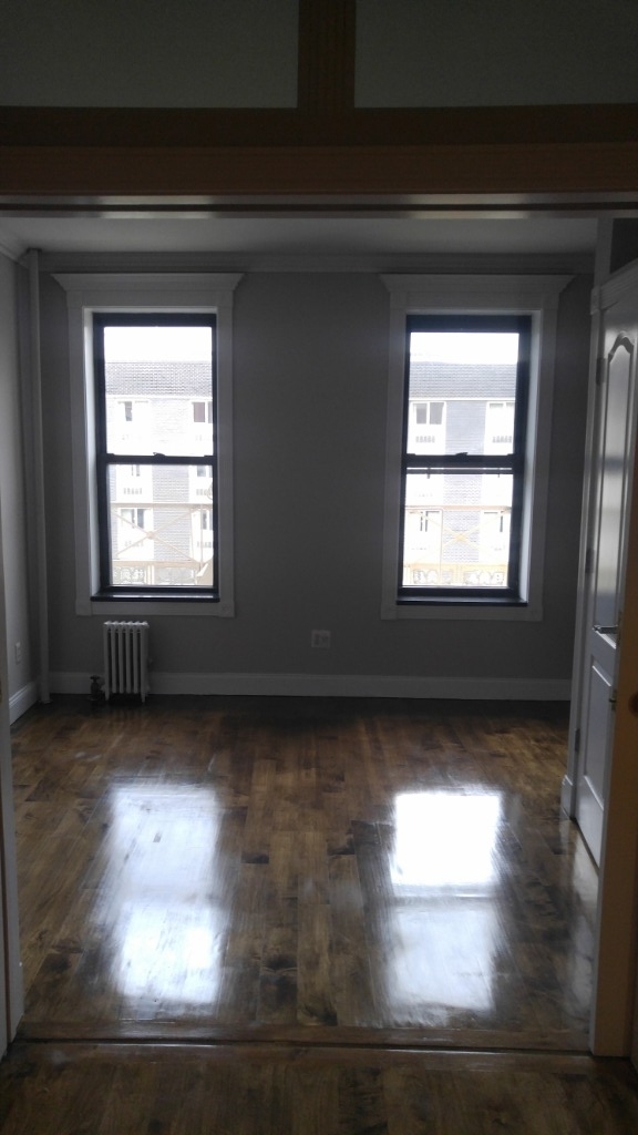 722 Tenth Avenue  - Photo 5