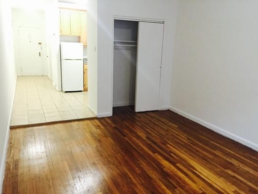 315 East 5th Street - Photo 1