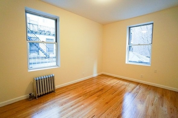 117 West 13 - Photo 1