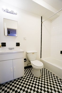 319 East 5th Street - Photo 3