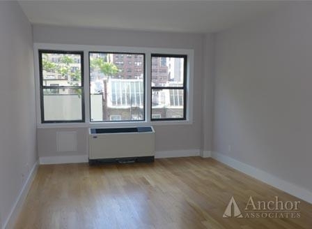 E 52nd St. - Photo 1