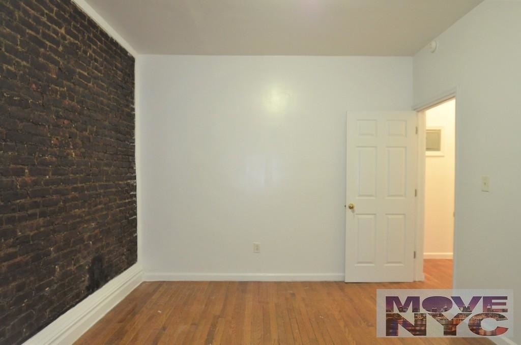 295 West 150th Street - Photo 2