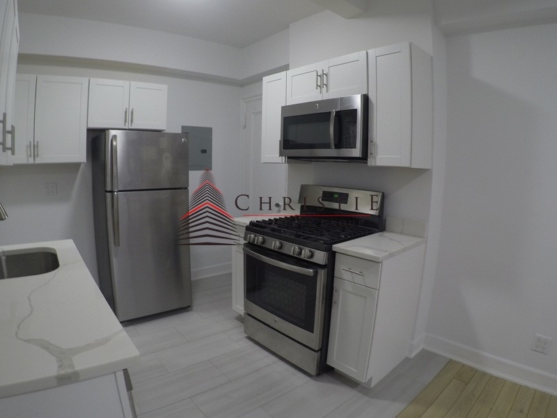 173 West 78th Street - Photo 7