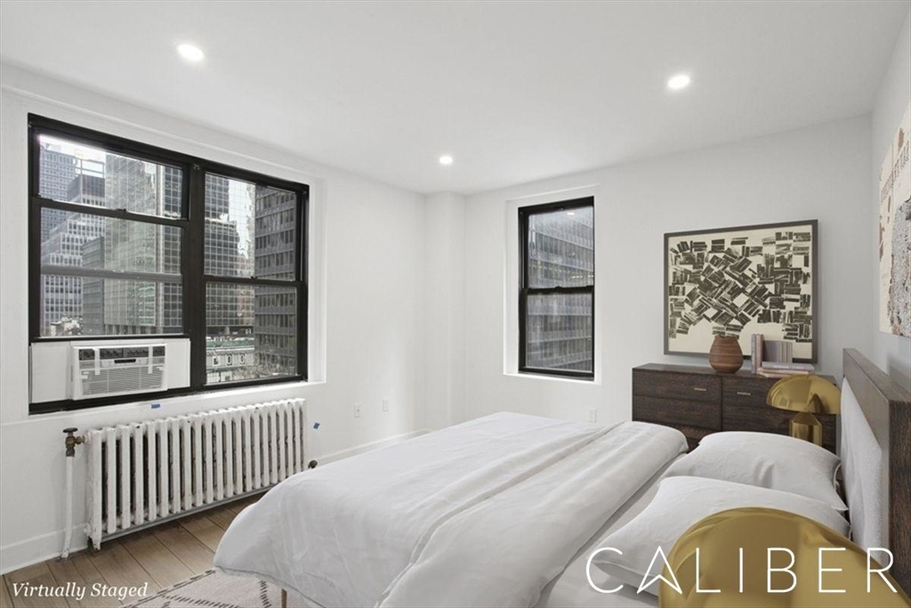 East 48th Street - Photo 2