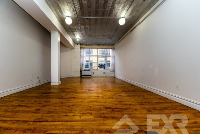 1087 Flushing Avenue - Photo 2