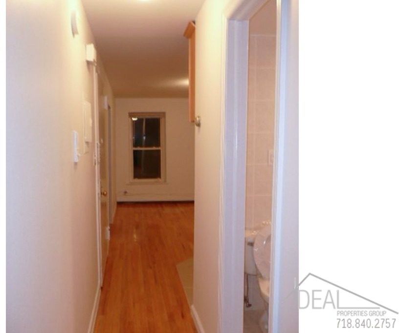 28 Saint Marks Avenue - Photo 1