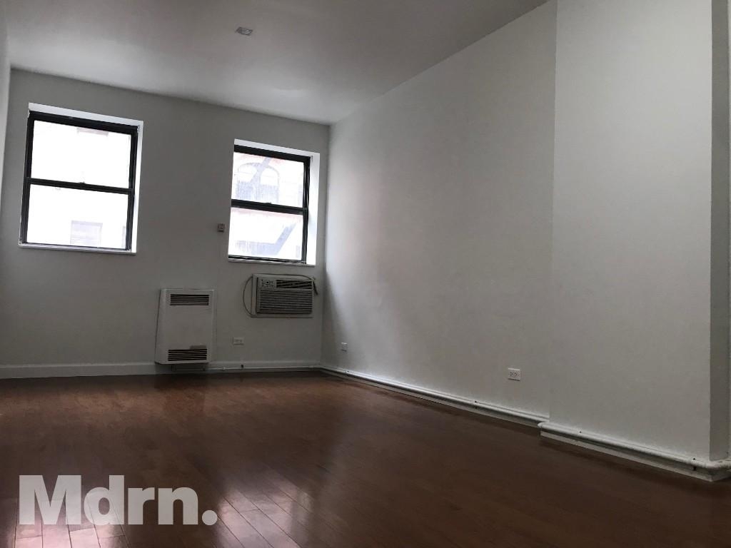 24 Ludlow Street - Photo 2