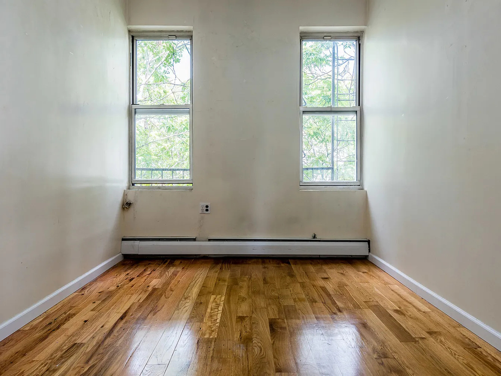 229 Jefferson Street - Photo 5