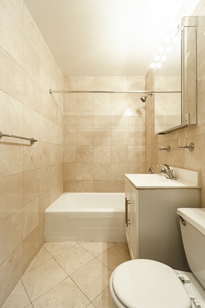 145 4th Avenue - Photo 6