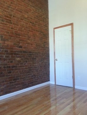 1054 Dean Street - Photo 3