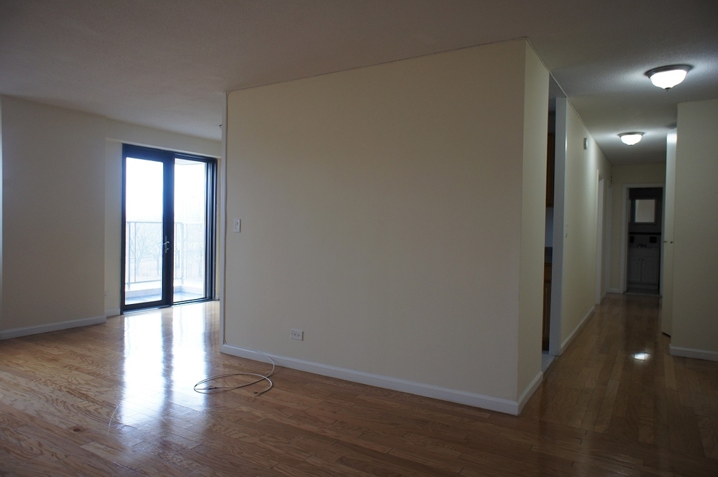 1500 Noble Avenue - Photo 1