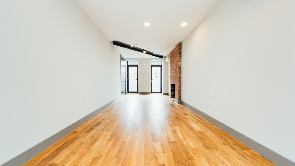 675 Grand St - Photo 3