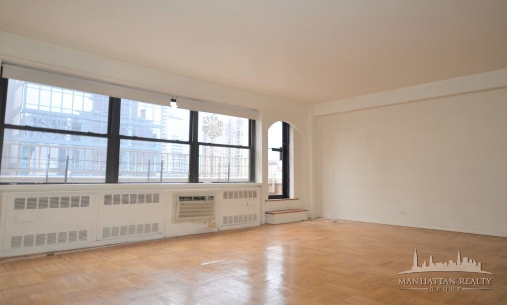 399 East 72nd Street - Photo 0