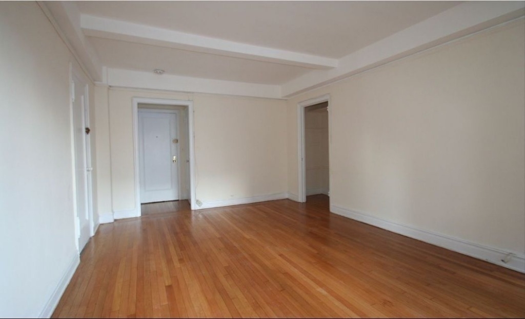 455 West 34th Street - Photo 0