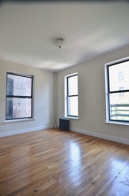 87 Hamilton Pl - Photo 0