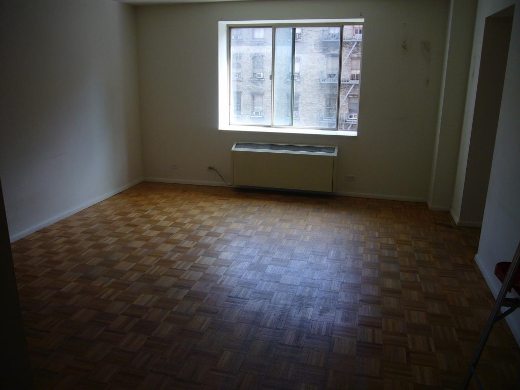 345 East 64th - Photo 2