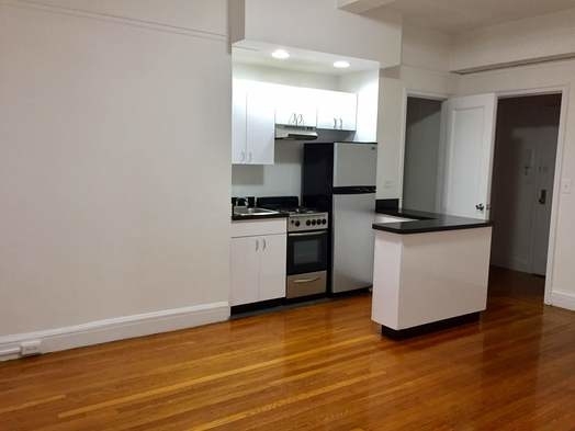 140 East 46 - Photo 0