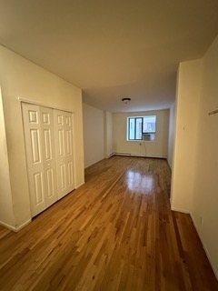 274 Willoughby Ave. - Photo 1