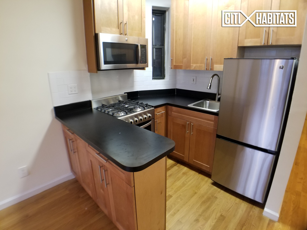 427 East 83rd Street - Photo 2