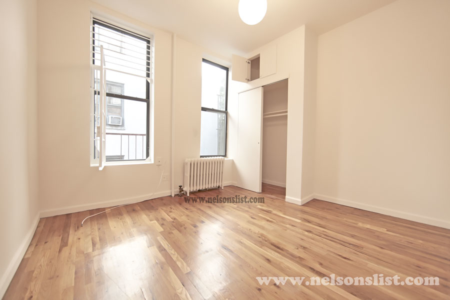 229 5th Avenue - Photo 3