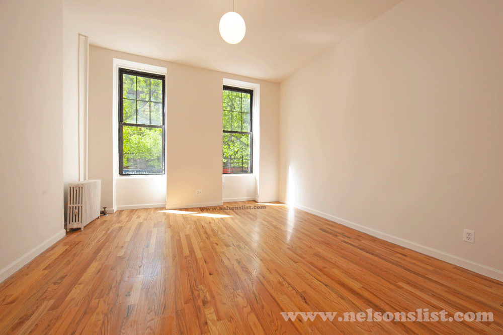 229 5th Avenue - Photo 2