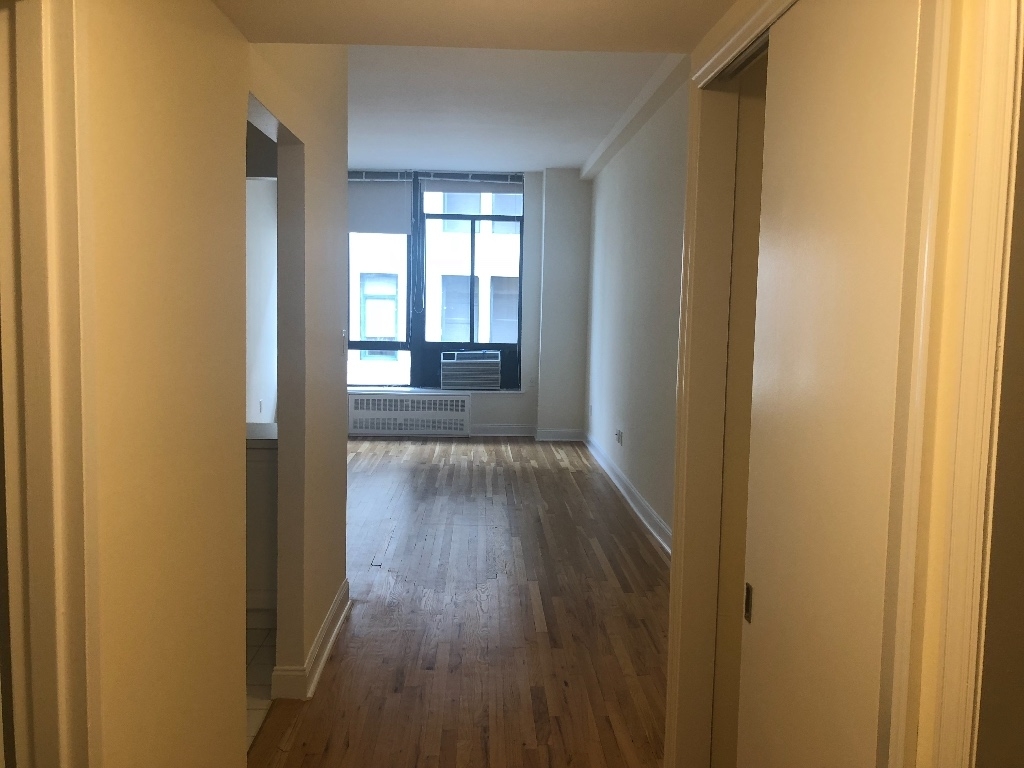 13-25 Astor Place - Photo 1