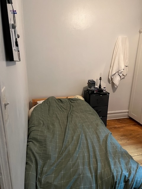 32-74 38th Street - Photo 4