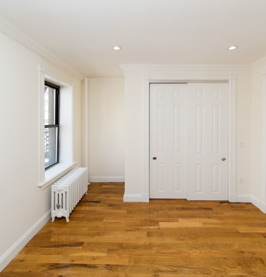 332 east 71st street - Photo 3