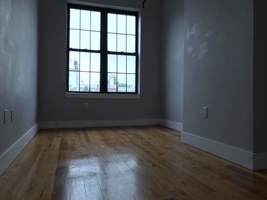 154 Woodward Avenue - Photo 3