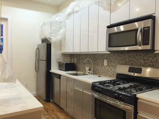 708 Bushwick Ave - Photo 14