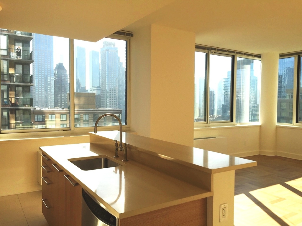 400 West 63rd Street - Photo 1