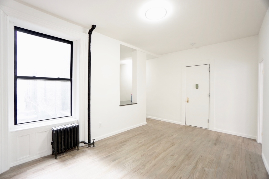 512 W 158th Street - Photo 1