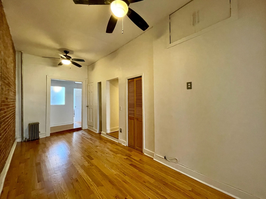 406 East 120th Street - Photo 5