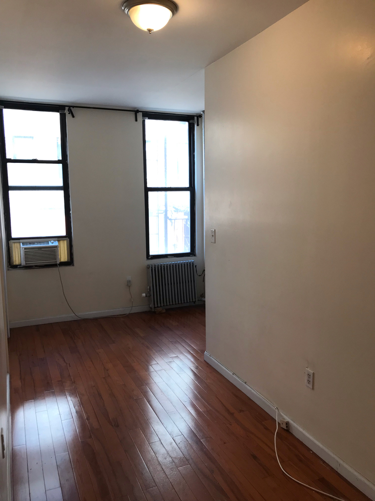 181 Maujer St. Brooklyn NY 11206 - Photo 3