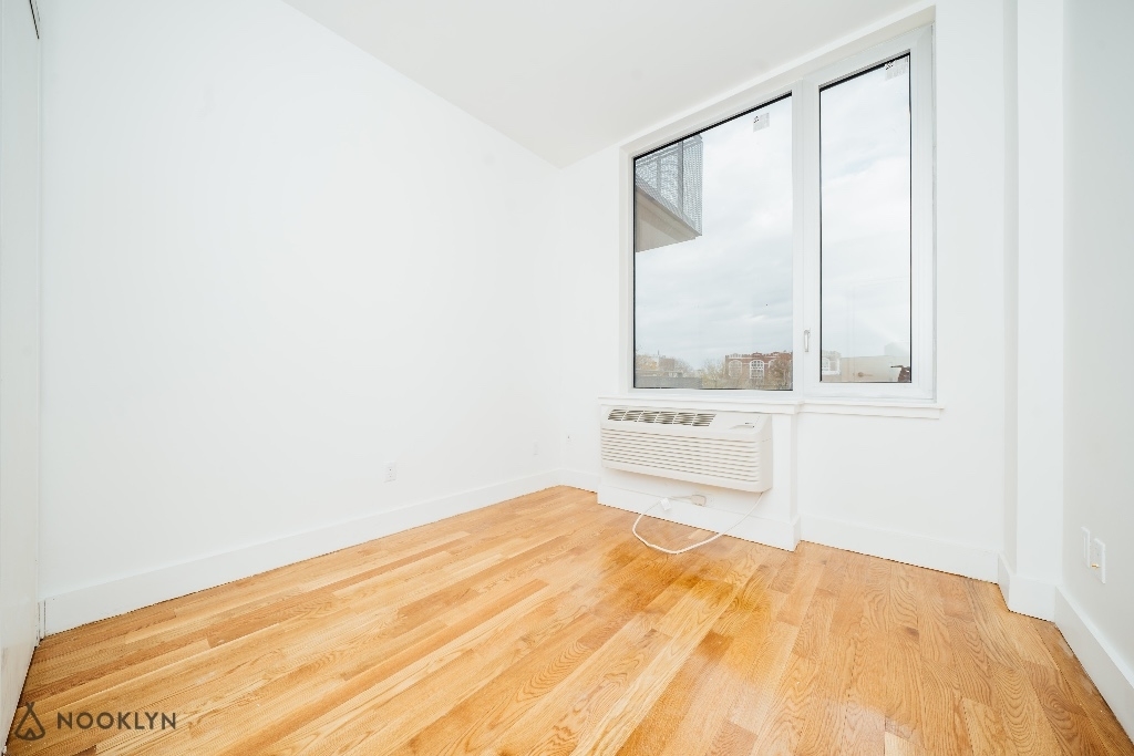 1247 Atlantic Avenue - Photo 8