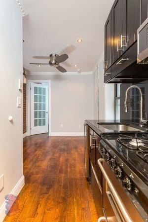 Upper East Side  2 Bedroom - Photo 1