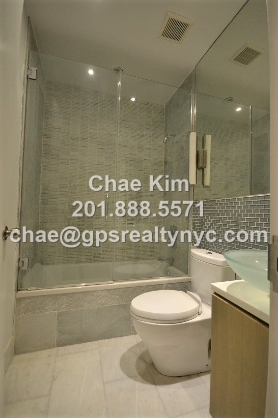 163 West 80th Street - Photo 7