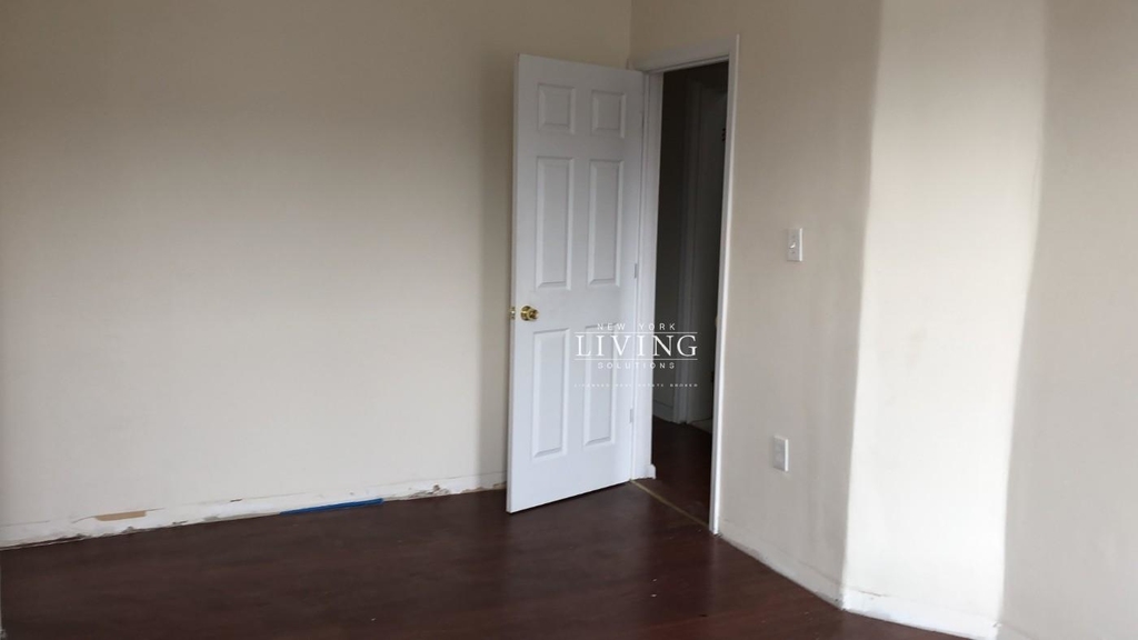 232 Covert St - Photo 15