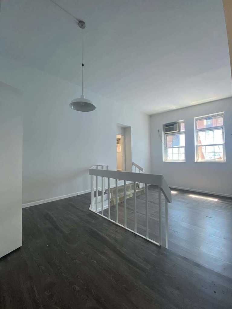 88 Fulton Street - Photo 1