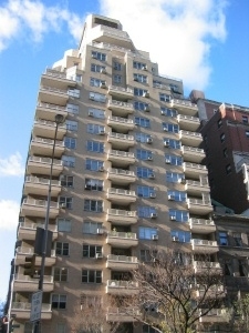 Park Avenue - Photo 2