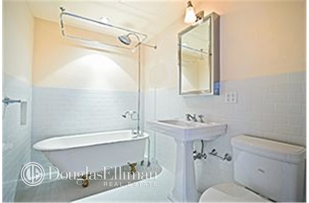 133 West 122nd St - Photo 20