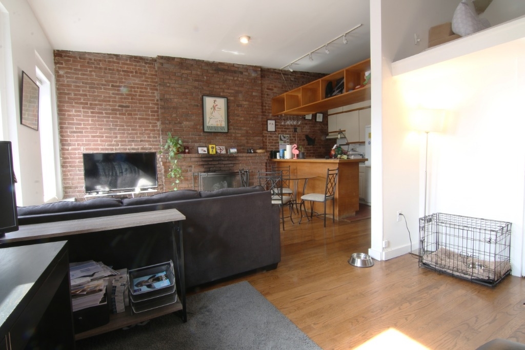 60 West 89 Street - Photo 6