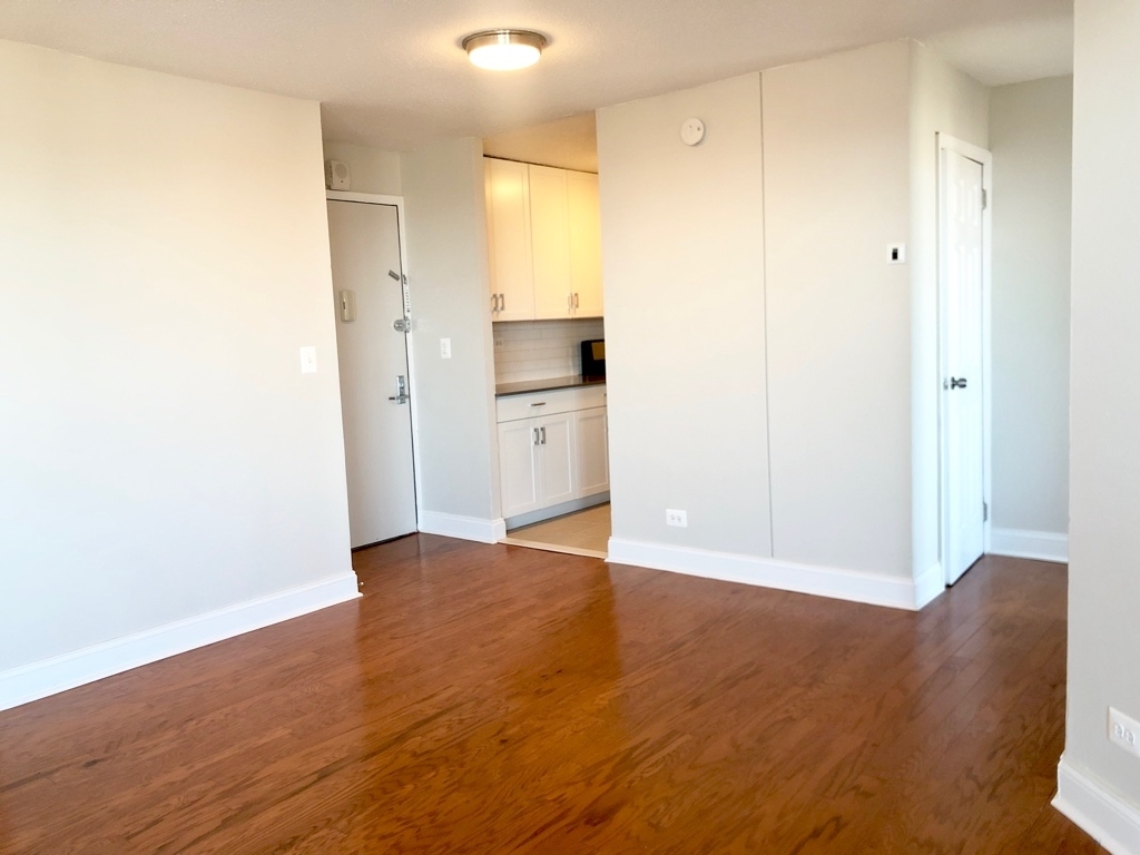 1295 Fifth Avenue - Photo 6