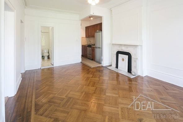 54 7th Avenue - Photo 1