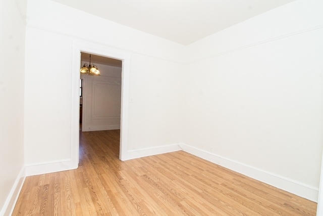 708 Manhattan Avenue - Photo 9