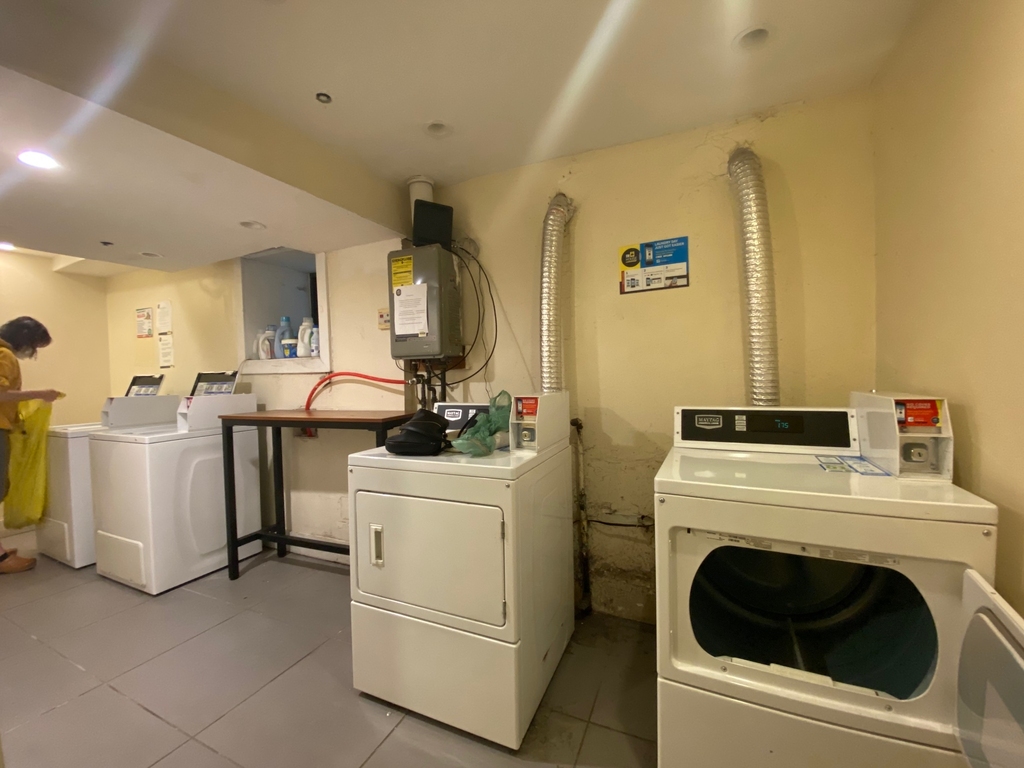 169 Rogers Avenue - Photo 8
