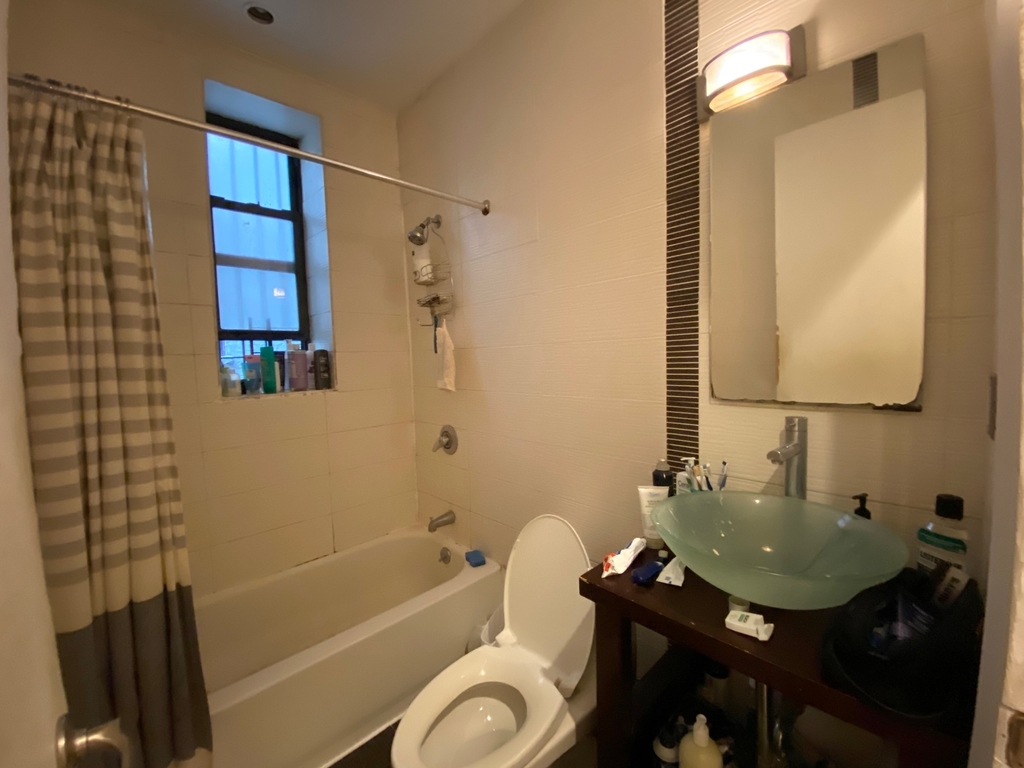 169 Rogers Avenue - Photo 6