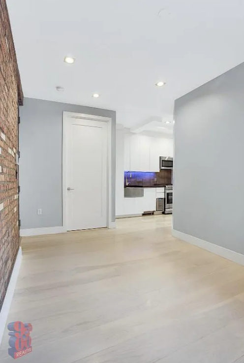 195 Stanton Street - Photo 1