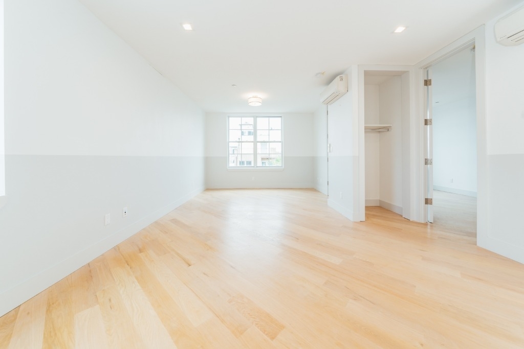 74 Bleecker St - Photo 11