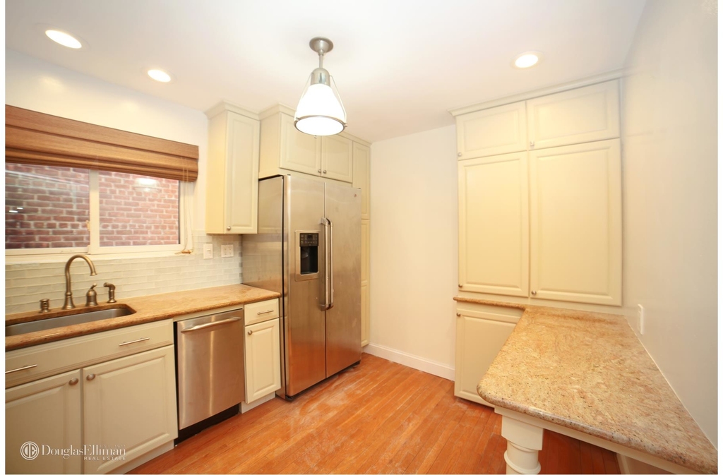 285 West 234th St - Photo 1